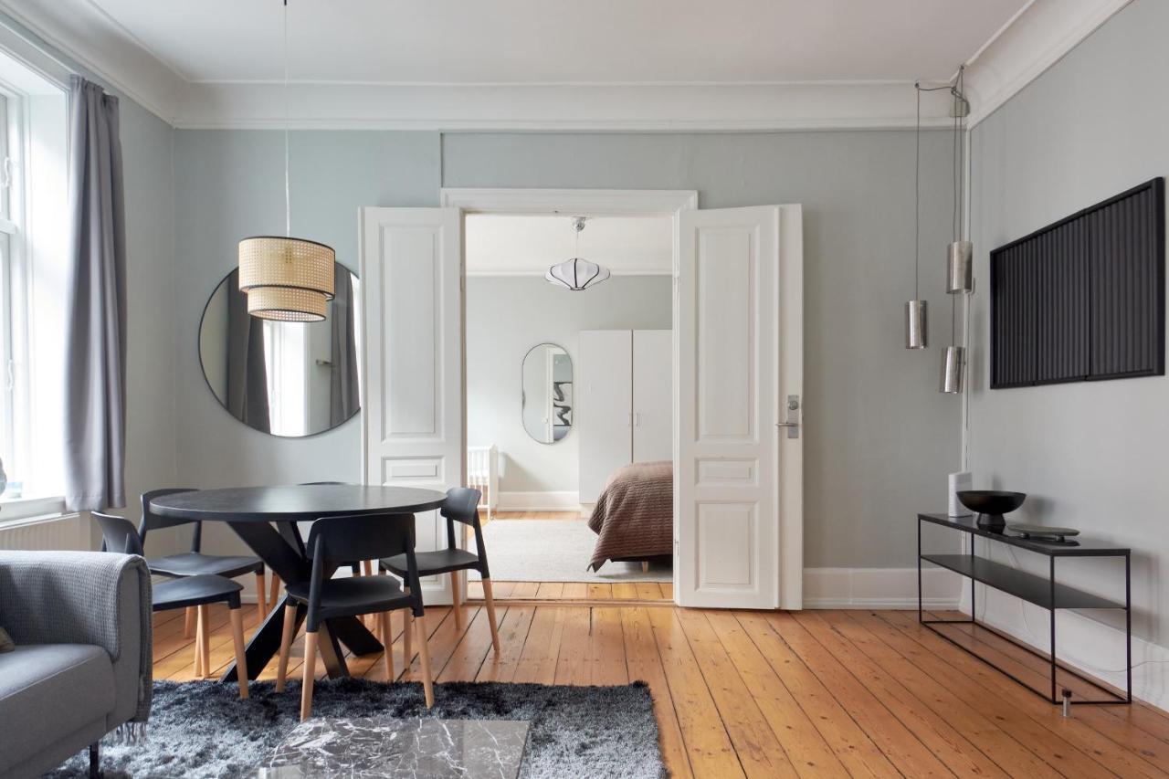 Spacious Scandinavian 3br In Vibrant Area